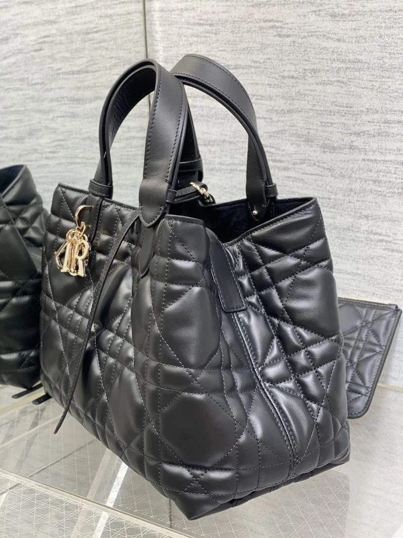 Christian Dior Shopping Bags DailyWear 46857