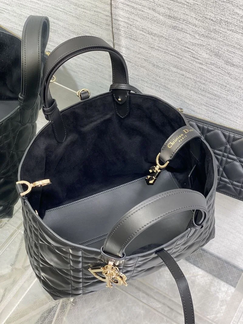 Christian Dior Shopping Bags DailyWear 46857
