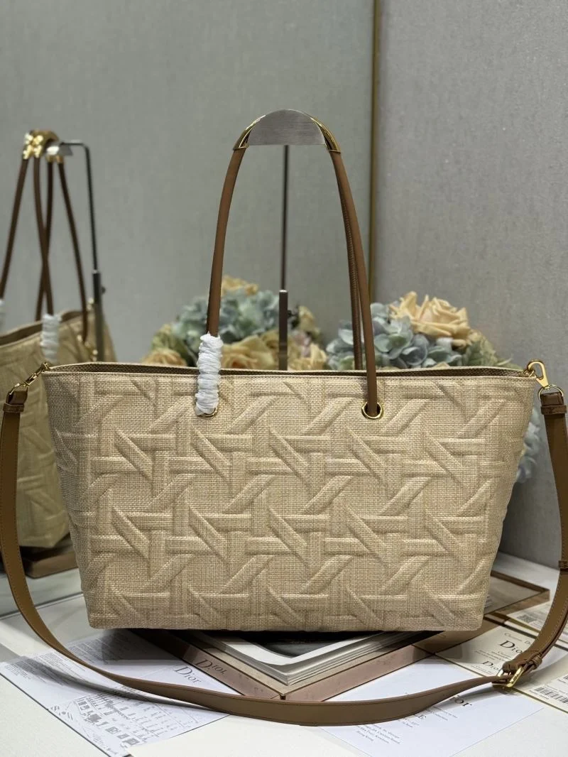 Christian Dior Shopping Bags ComfortFit 46812