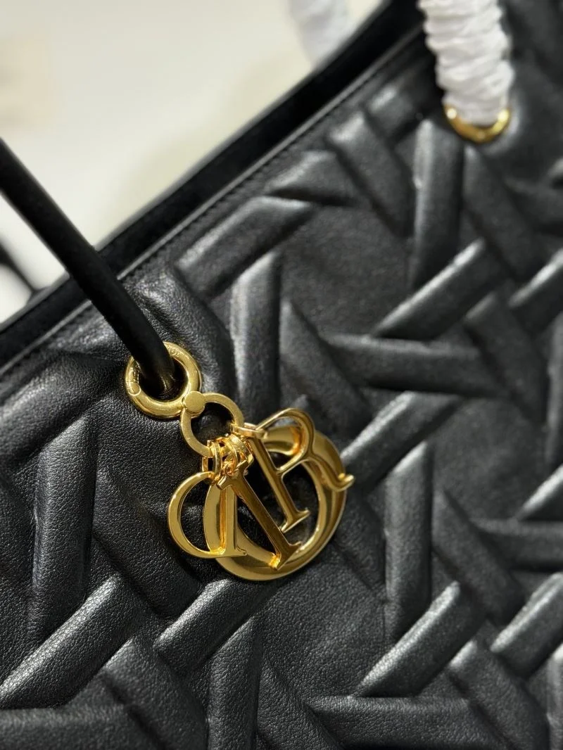 Christian Dior Shopping Bags Functional 46808