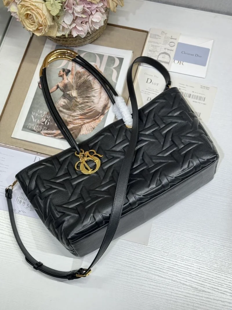 Christian Dior Shopping Bags Functional 46808