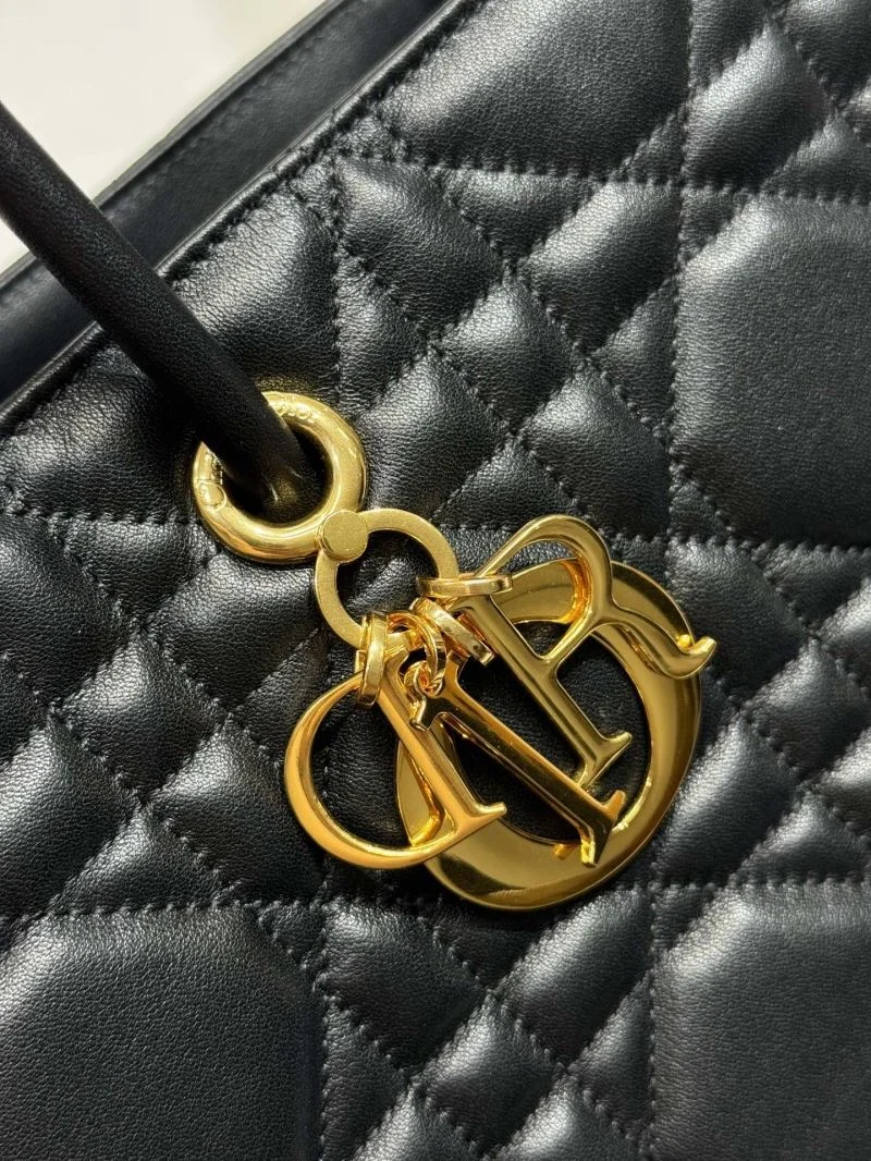 Christian Dior Shopping Bags Unisex 46840