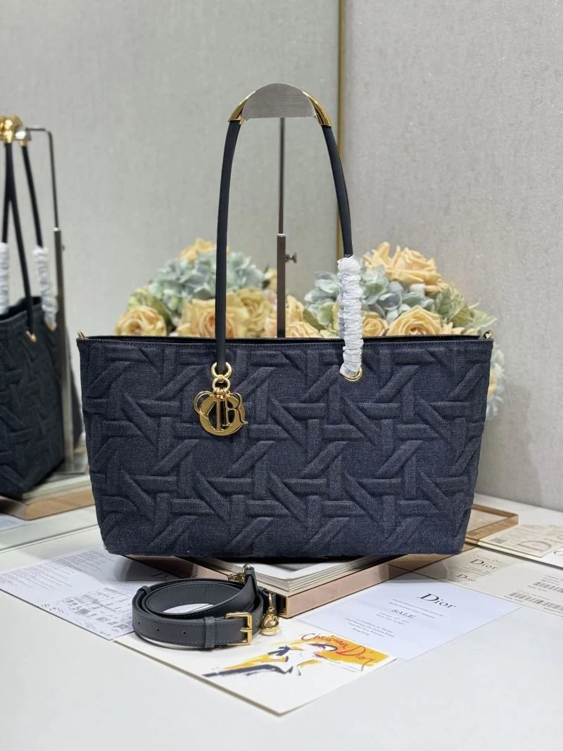 Christian Dior Shopping Bags QuickDry 46803