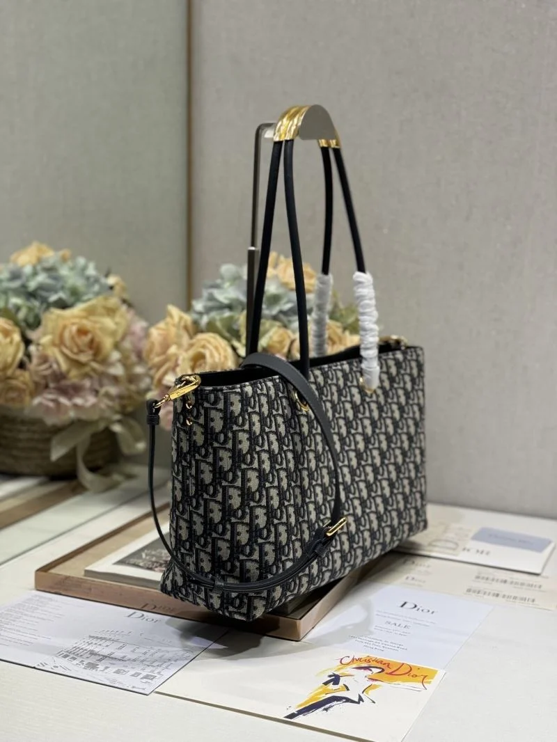 Stretchable Christian Dior Shopping Bags 46801