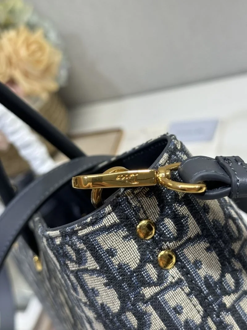 Stretchable Christian Dior Shopping Bags 46801