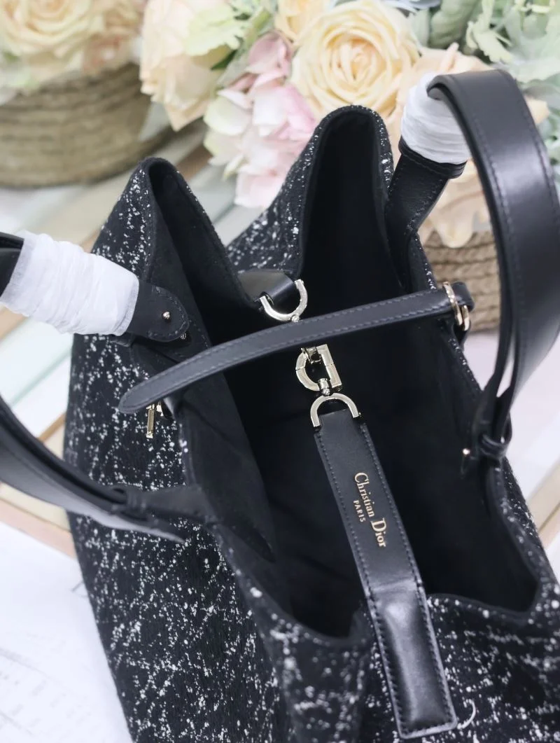 Stylish Christian Dior Shopping Bags 46807