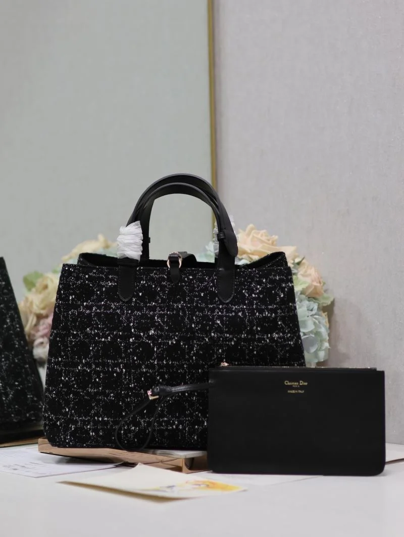 Stylish Christian Dior Shopping Bags 46807