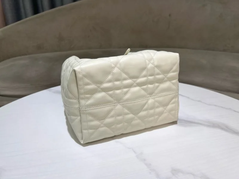 Christian Dior Shopping Bags Trendsetting 46802