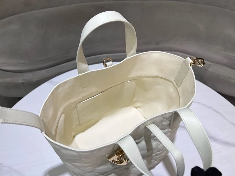 Christian Dior Shopping Bags Trendsetting 46802
