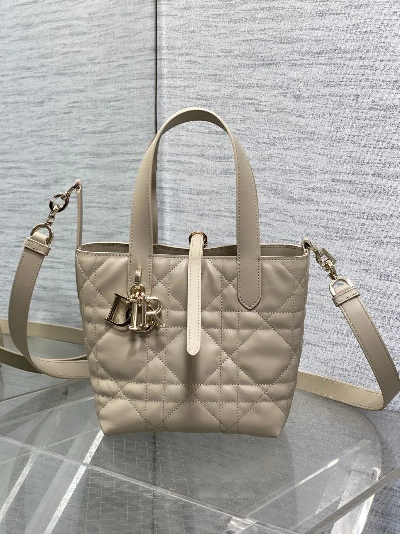 Christian Dior Shopping Bags RelaxedFit 46798