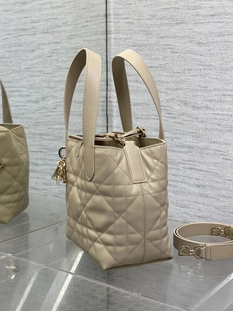 Christian Dior Shopping Bags RelaxedFit 46798