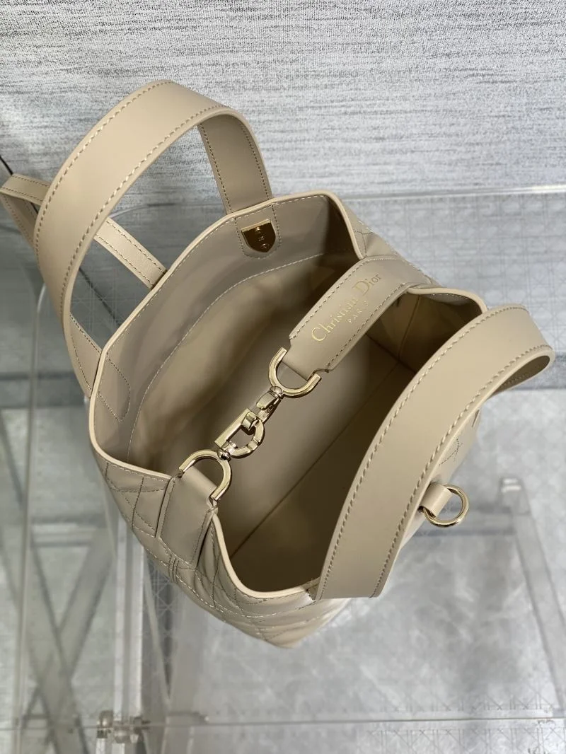 Christian Dior Shopping Bags RelaxedFit 46798