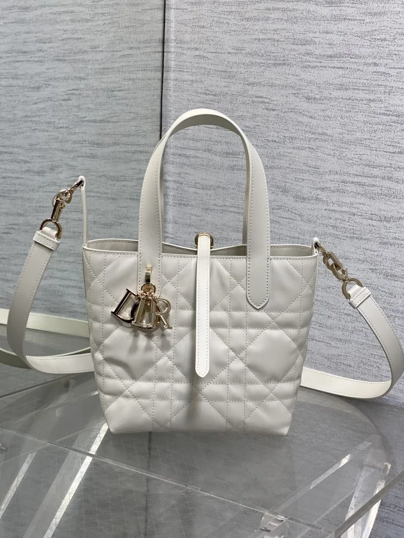 Christian Dior Shopping Bags Bright 46797