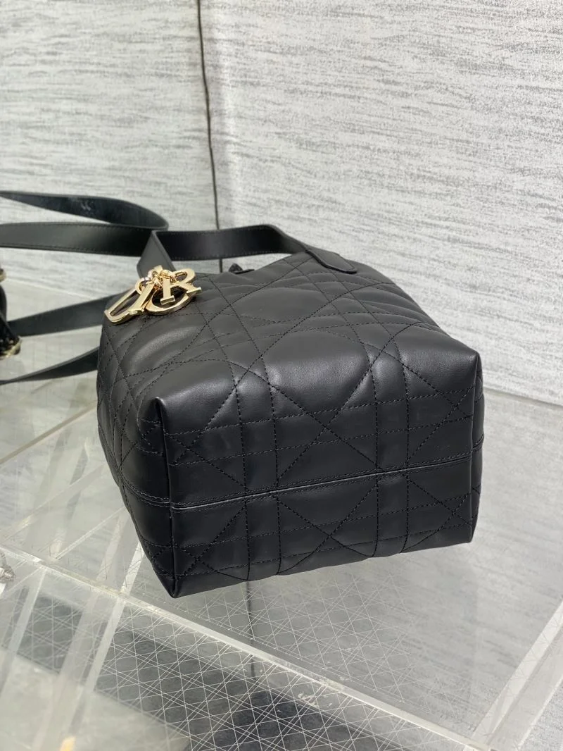 Christian Dior Shopping Bags UrbanStyle 46796