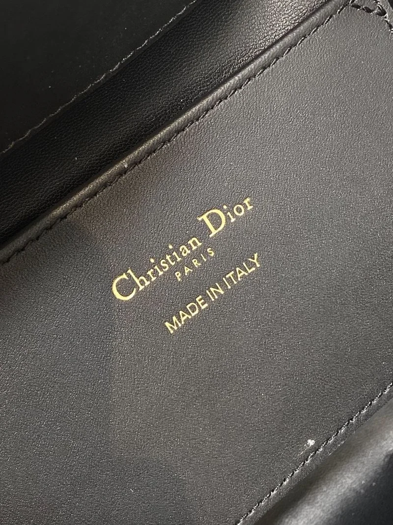 Christian Dior Shopping Bags UrbanStyle 46796