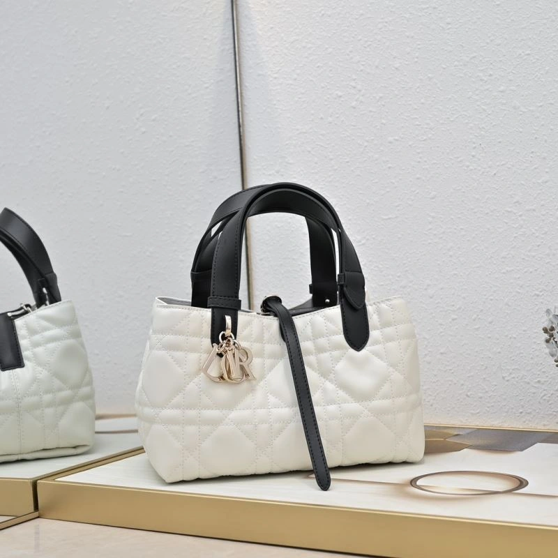 Christian Dior Shopping Bags Chic 85521