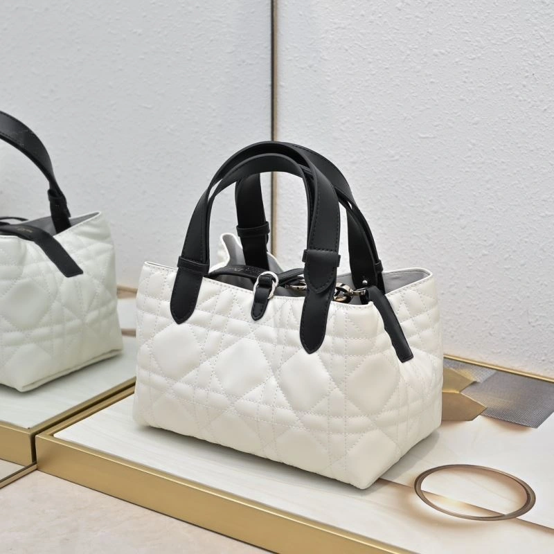 Christian Dior Shopping Bags Chic 85521
