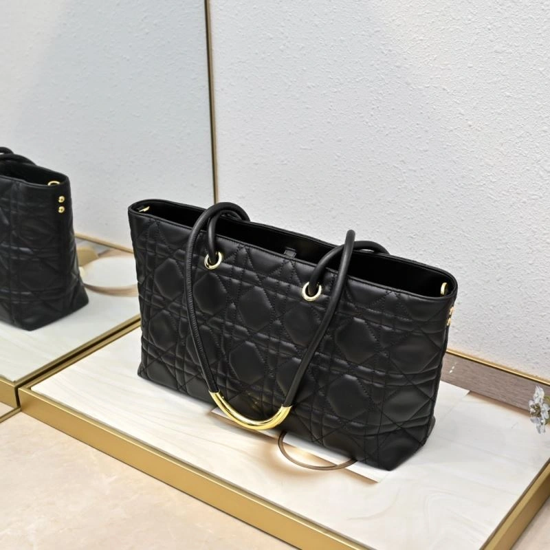 Sustainable Christian Dior Shopping Bags 85518