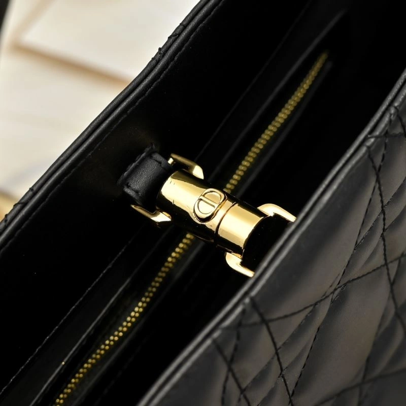 Sustainable Christian Dior Shopping Bags 85518