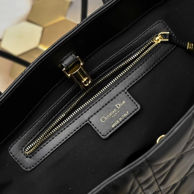 Sustainable Christian Dior Shopping Bags 85518