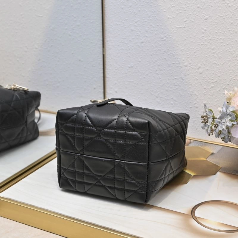 Christian Dior Shopping Bags Lightweight 85545