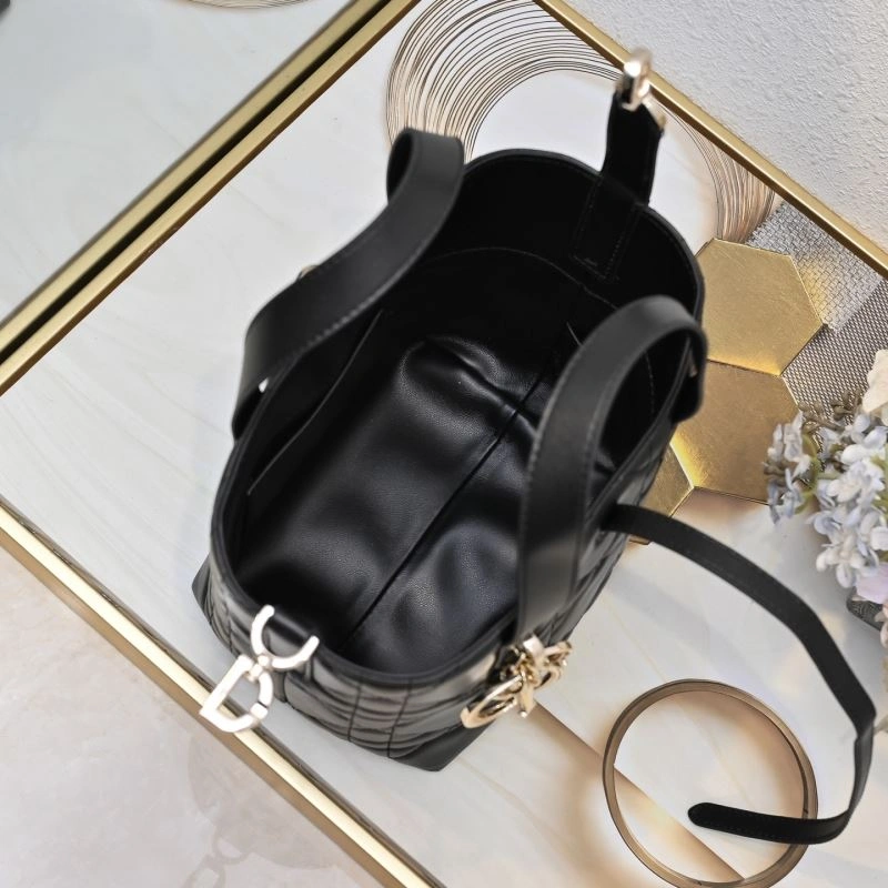 Christian Dior Shopping Bags Lightweight 85545