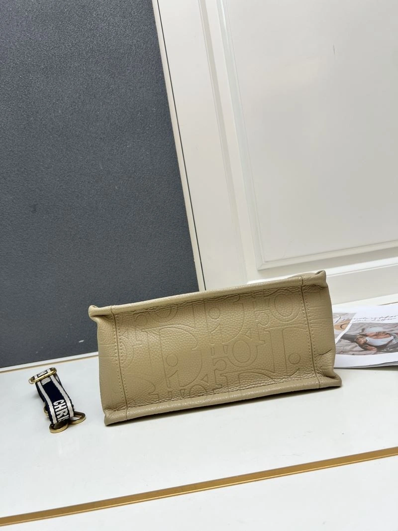 Christian Dior Shopping Bags Refined 84244