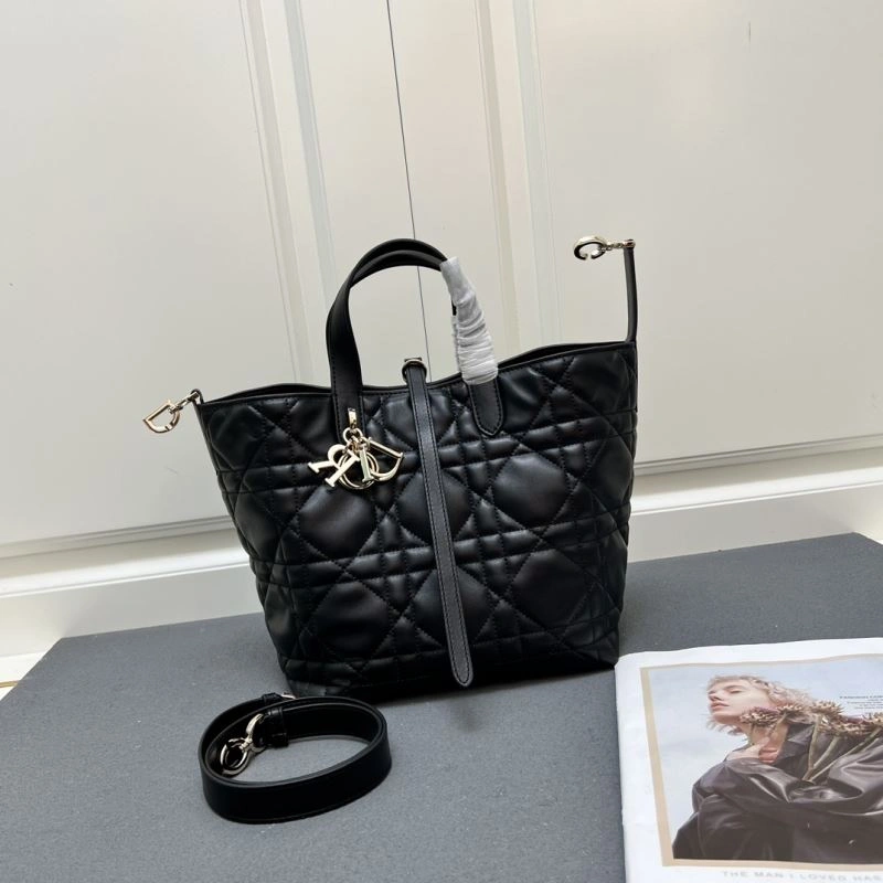 UrbanChic Christian Dior Shopping Bags 84231