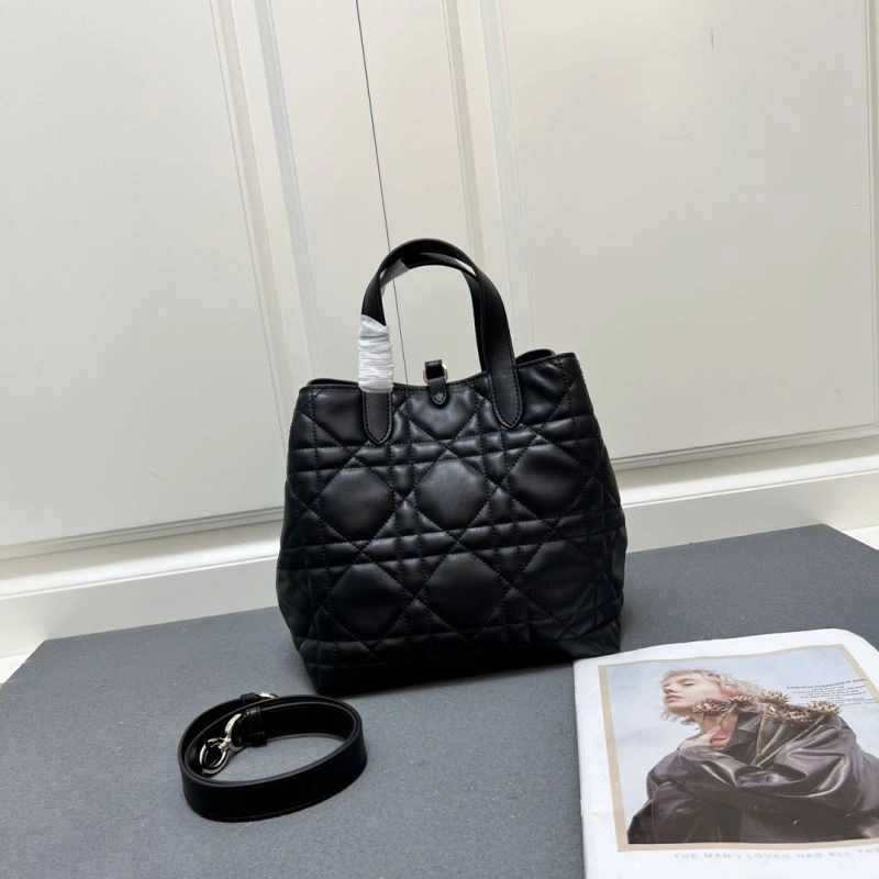 UrbanChic Christian Dior Shopping Bags 84231