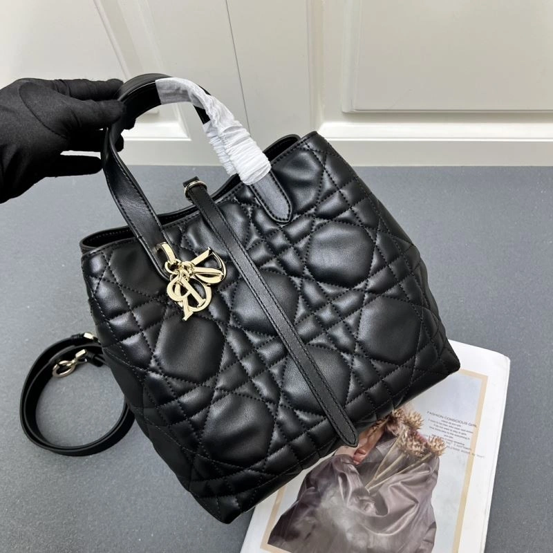UrbanChic Christian Dior Shopping Bags 84231