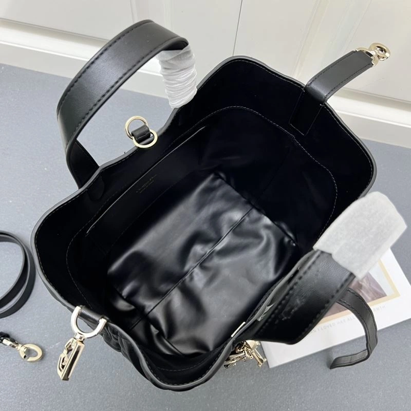 UrbanChic Christian Dior Shopping Bags 84231