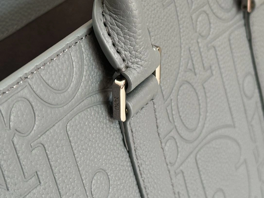 Fashionable Christian Dior Shopping Bags 92186