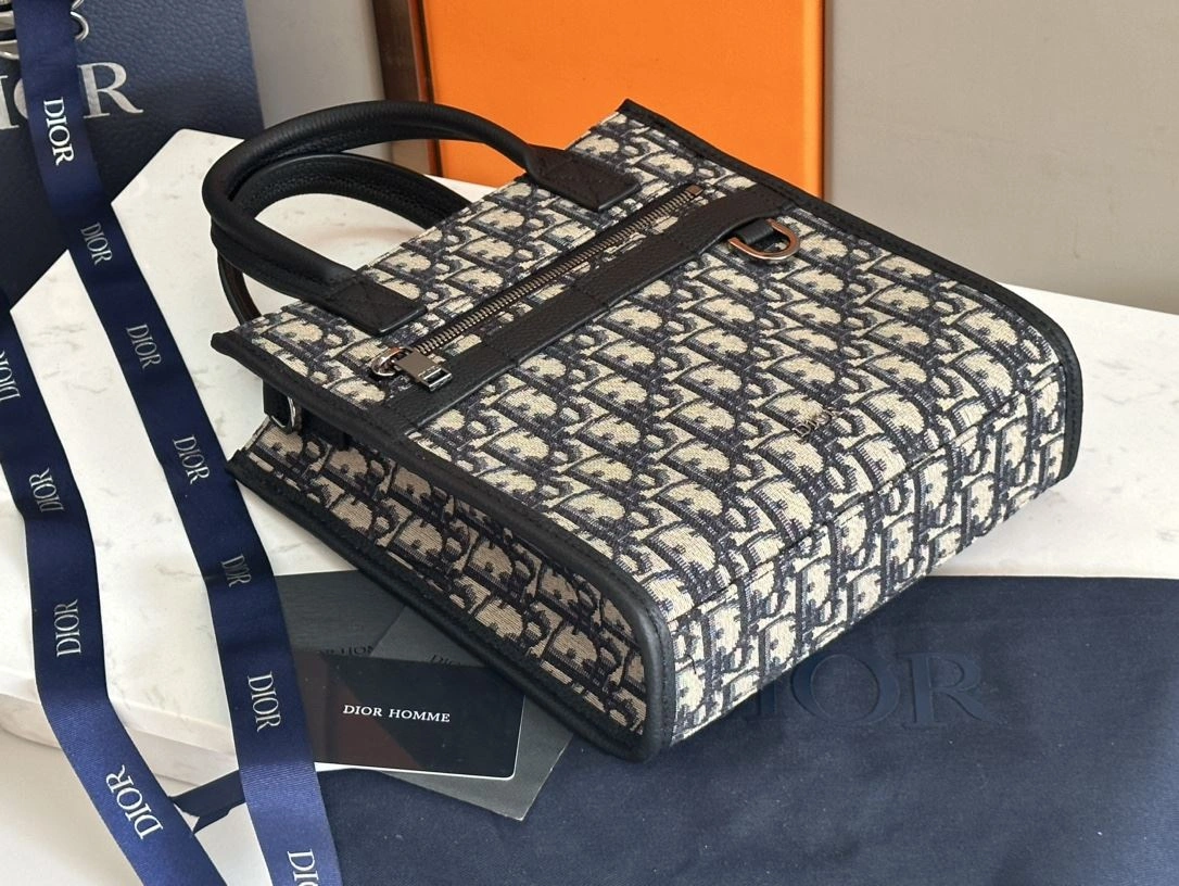 AllSeason Christian Dior Shopping Bags 92182