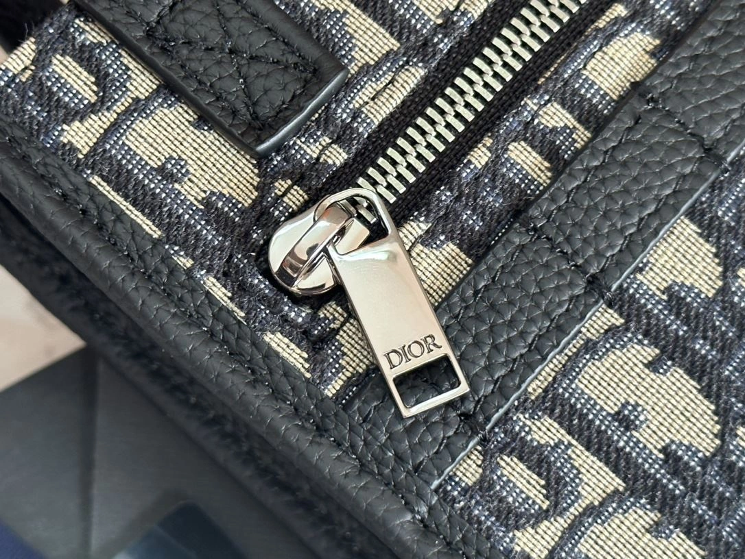 Christian Dior Shopping Bags Durable 92258