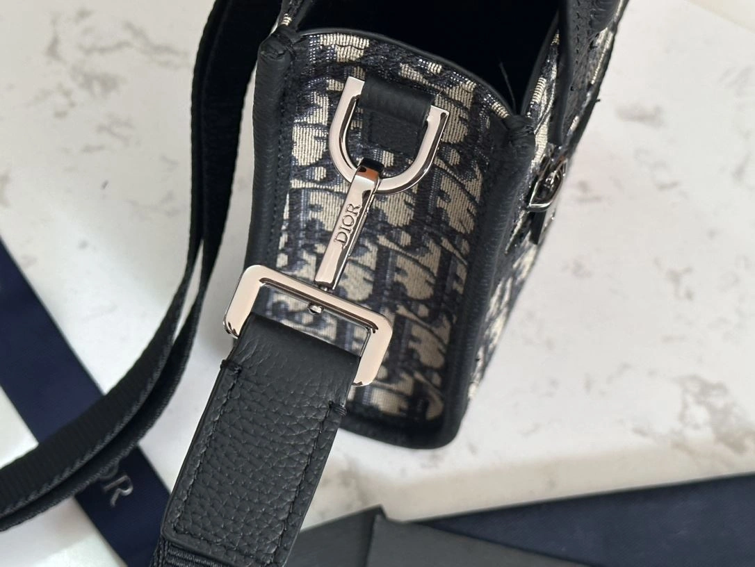 Christian Dior Shopping Bags Durable 92258