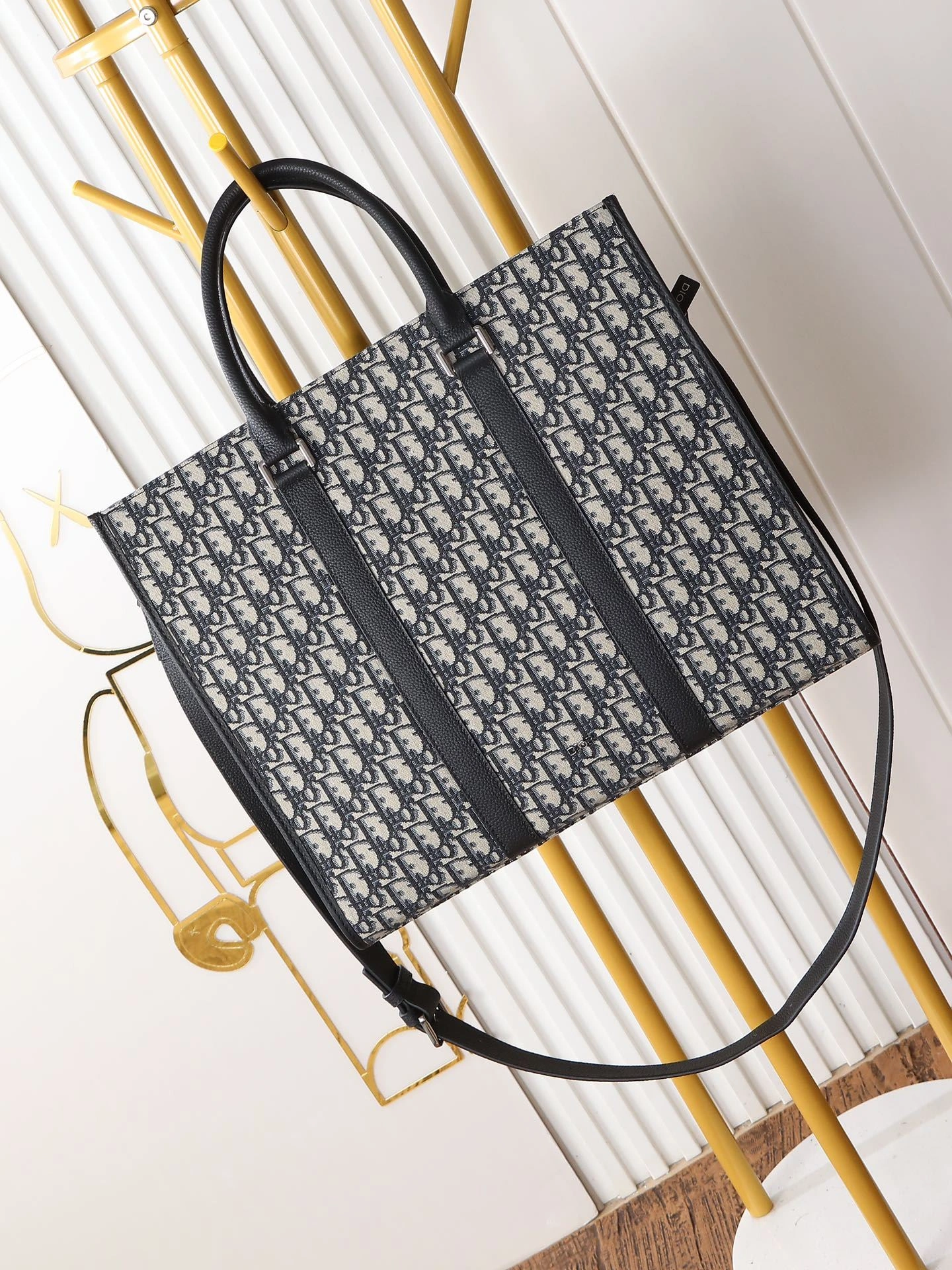 Christian Dior Shopping Bags Colorful 92175