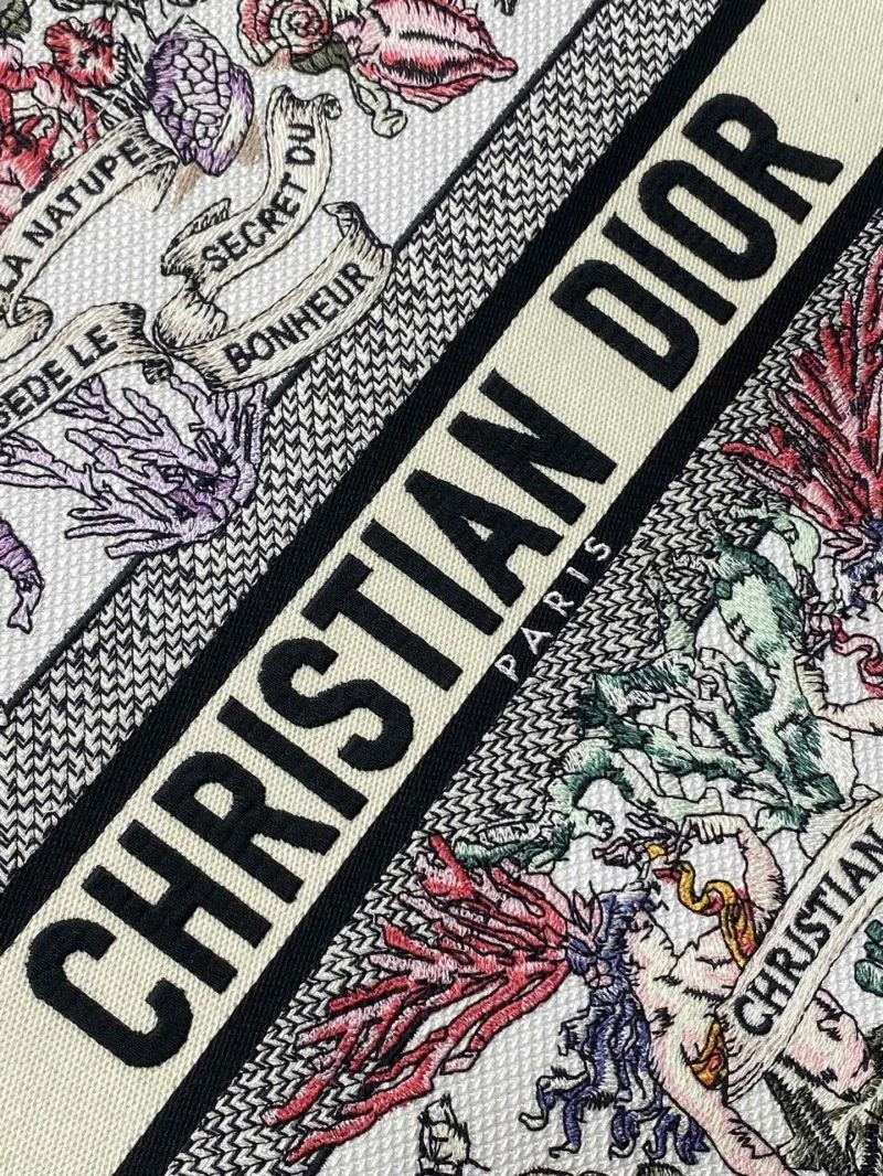Christian Dior Shopping Bags Elegant 46261