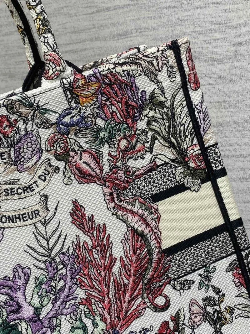 Christian Dior Shopping Bags Elegant 46261