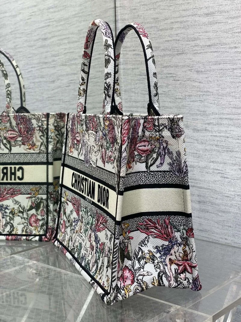Christian Dior Shopping Bags Elegant 46261