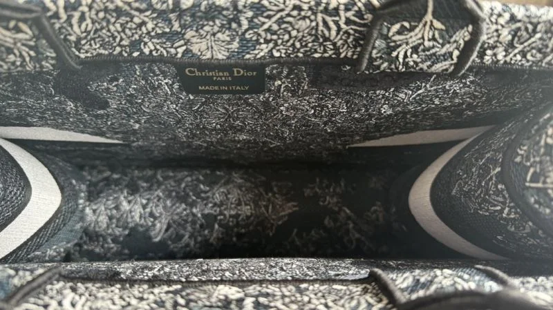 Comfortable Christian Dior Shopping Bags 46253