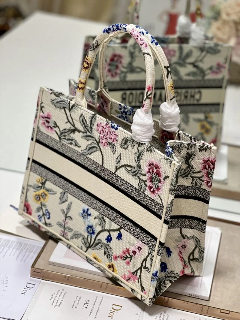 Christian Dior Shopping Bags TimelessDesign 46248