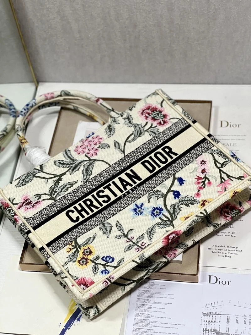 Christian Dior Shopping Bags TimelessDesign 46248