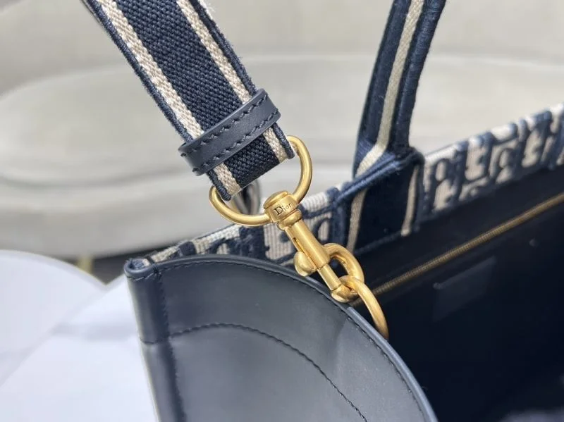 Christian Dior Shopping Bags UrbanChic 46240