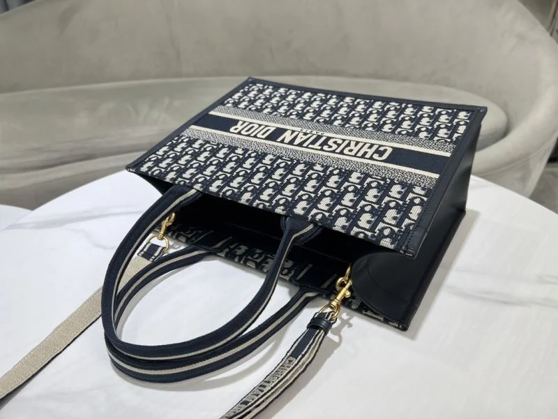 Christian Dior Shopping Bags UrbanChic 46240