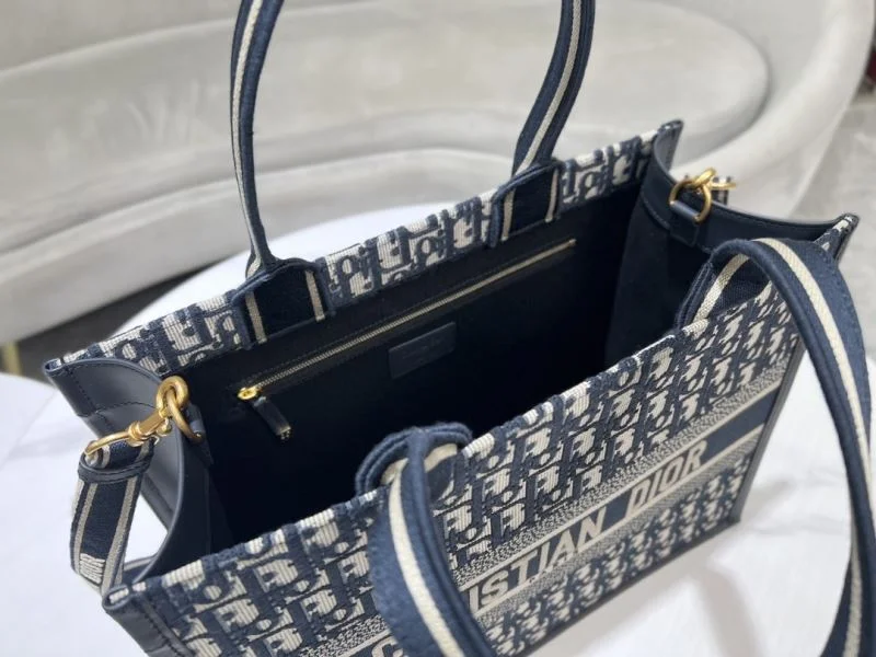 Christian Dior Shopping Bags UrbanChic 46240