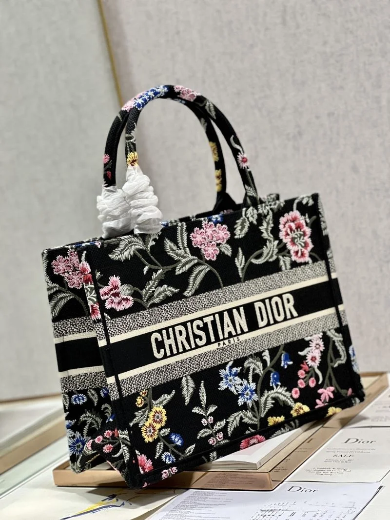 Christian Dior Shopping Bags Colorful 46241