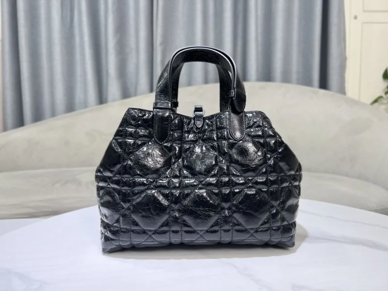Christian Dior Shopping Bags FashionForward 46244