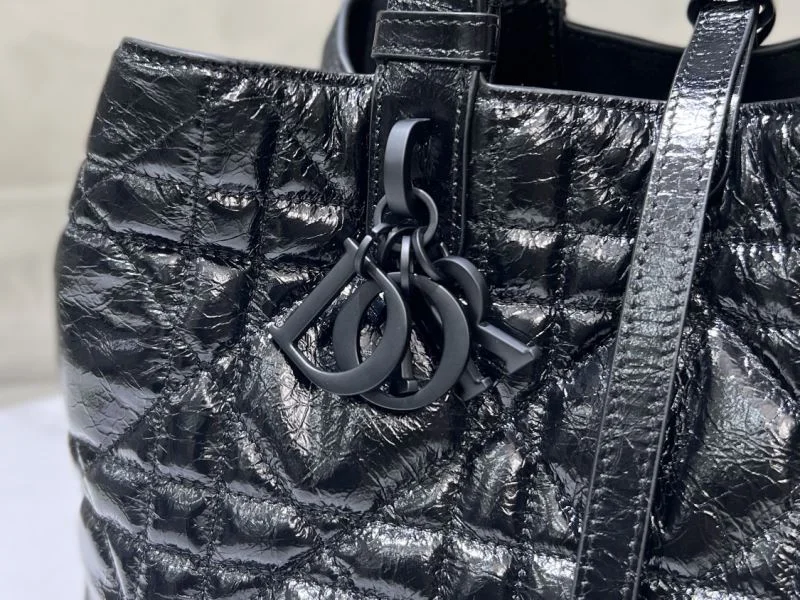 Christian Dior Shopping Bags FashionForward 46244