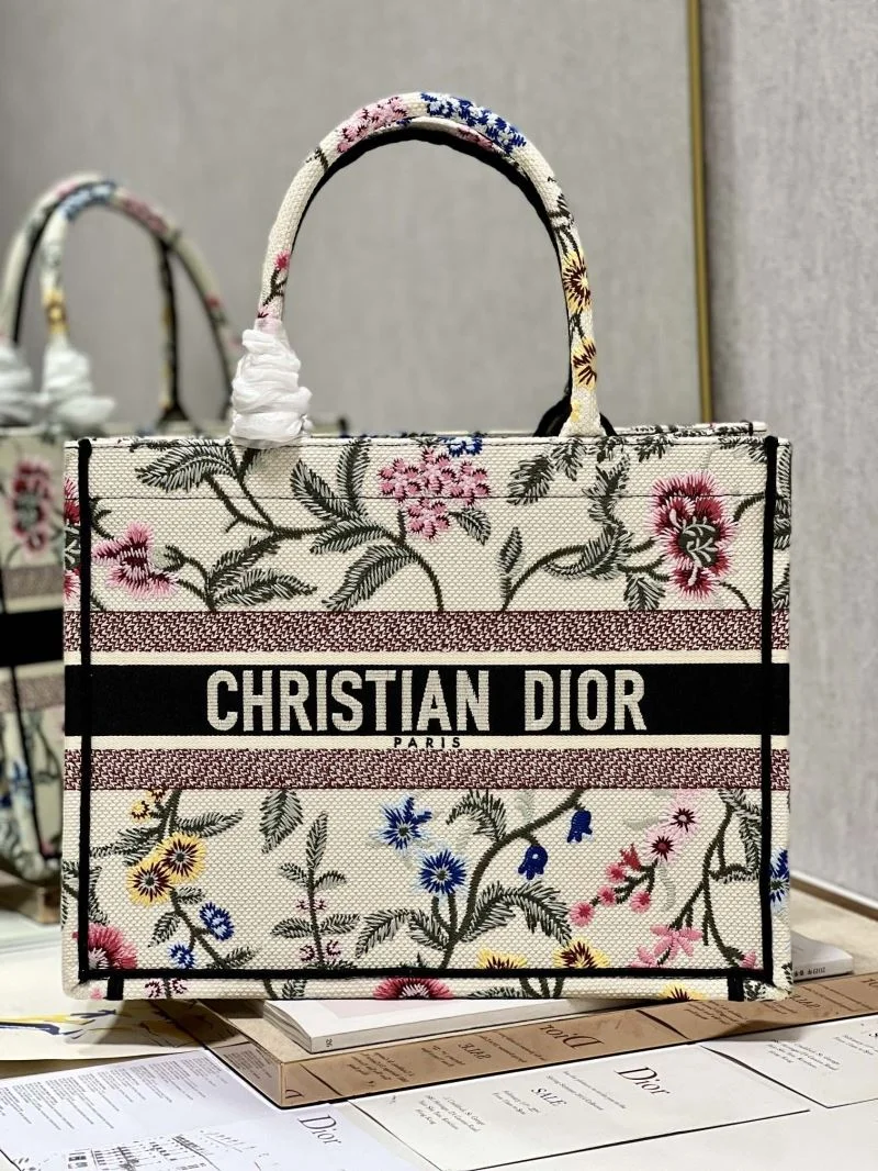 GoodFit Christian Dior Shopping Bags 46229