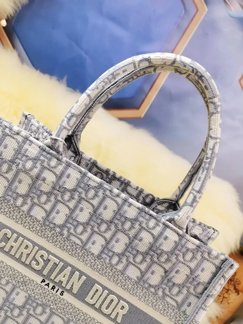 Christian Dior Shopping Bags Stretchable 46230